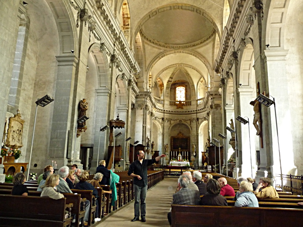 M. Faltrauer nous fait découvrir l'abbaye de Moyenmoutier