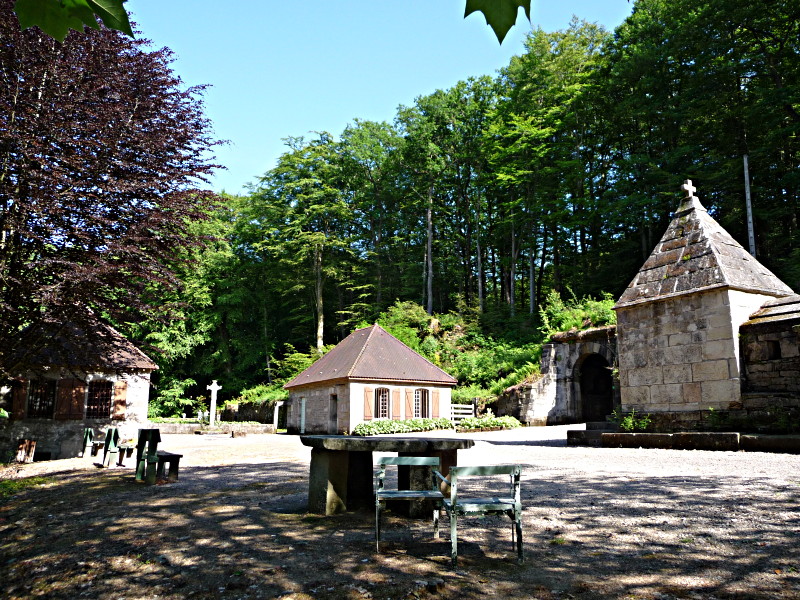 Ermitage Saint Valbert - Photo AASC