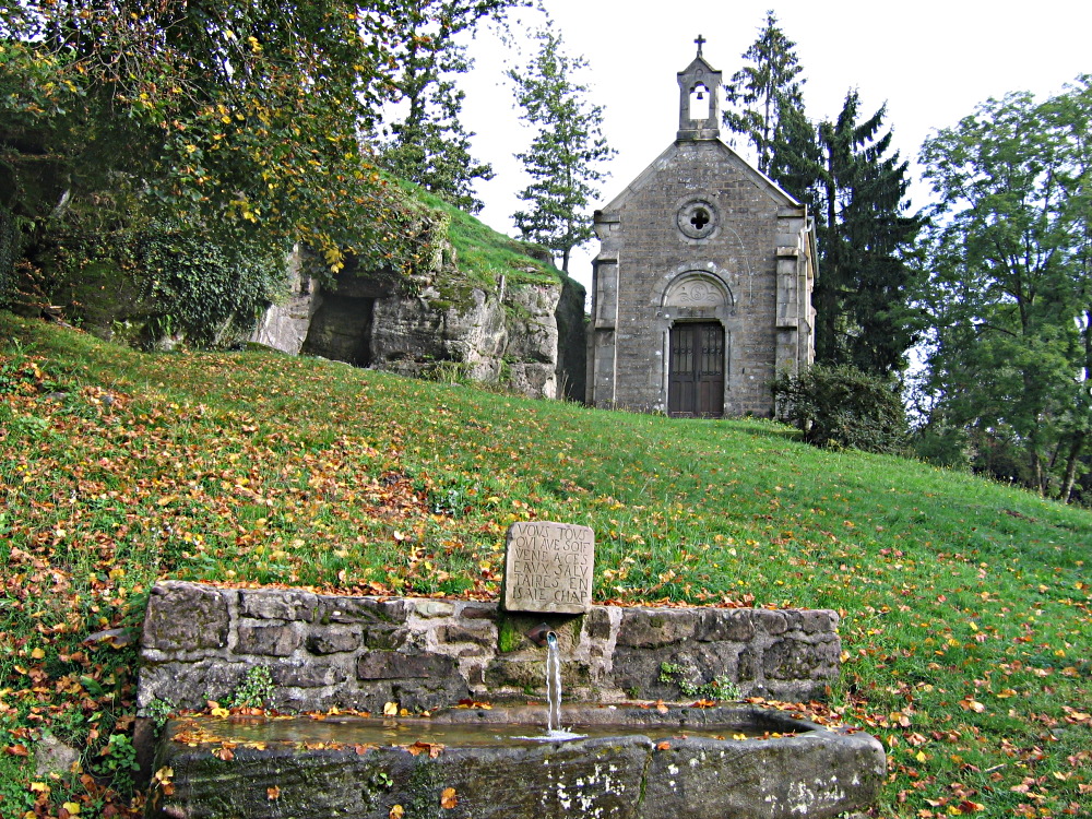 La chapelle et la grotte Saint Colomban